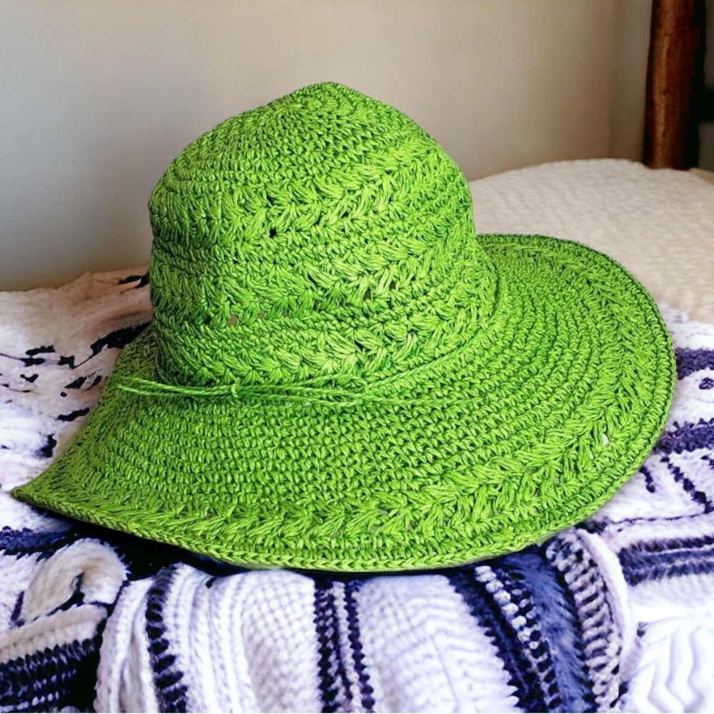 Cappelli Straworld Green Paper Straw Floppy Sun Hat OS